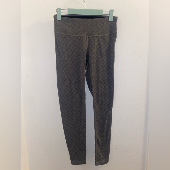 Lucy Studio Hatha Leggings - Black/Gray Jacquard Check - Small - Picture 1 of 3